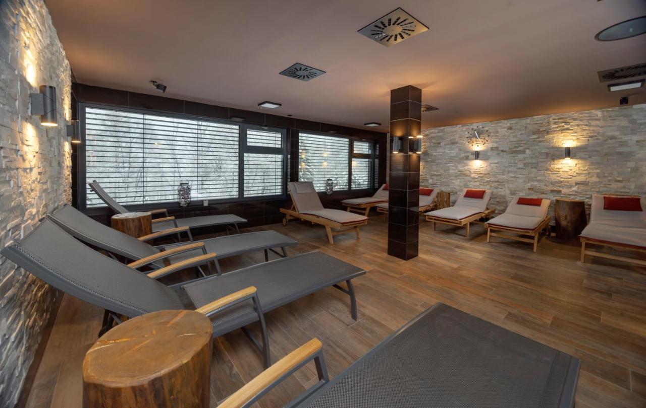 Wellness Hotel Astra Špindlerŭv Mlýn Buitenkant foto